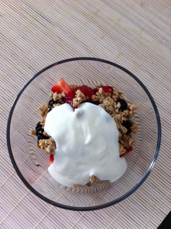 Müsli mit Erdbeeren